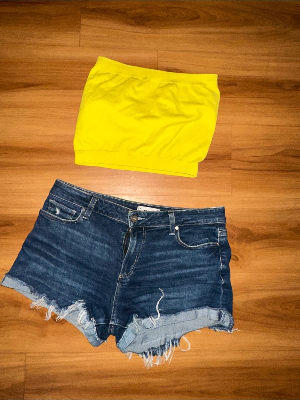 Bundle Bright Yellow Tube Top - Women 🌻🌻